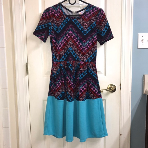 LuLaRoe Dresses & Skirts - LulaRoe Amelia Dress